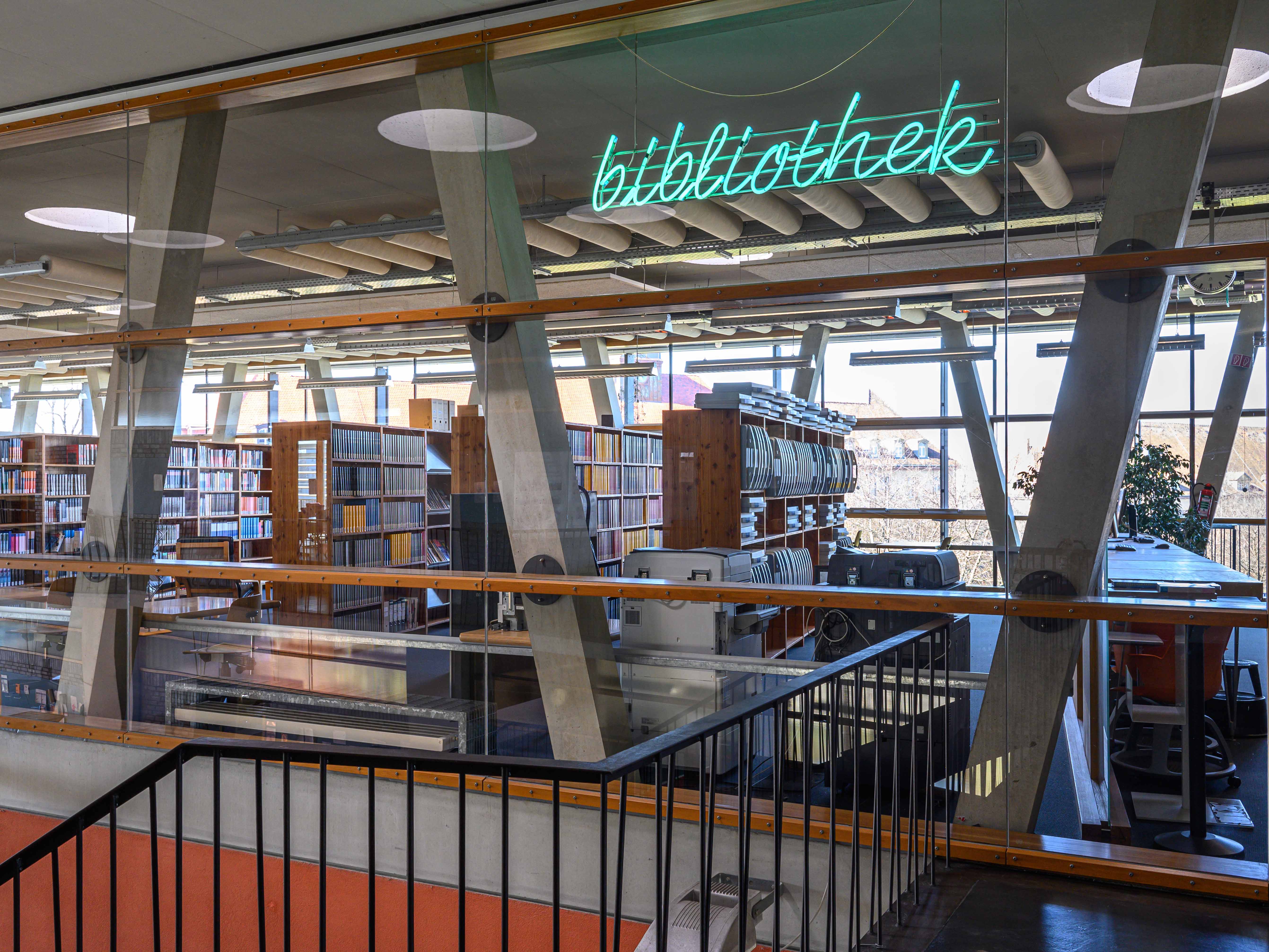 Bibliothek 4x3